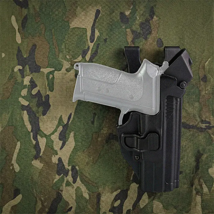Botas tácticas Altama Vengeance SR 8 pulgadas color negro con cremallera lateral YKK para policía, ejército y uso operacional en Colombia - Suela antideslizante carbono, cuero grano completo y malla transpirable - Tienda fisica Buga, Cali, valle con Envíos a Bogotá, Medellín nacional