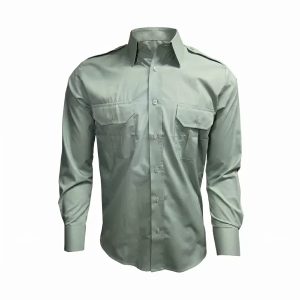 Camisa reglamentaria Policía Nacional de Colombia referencia número 3 color verde olivo manga larga. Prenda institucional con charreteras para grados, dos bolsillos superiores con presilla y botones frontales. Tela resistente ideal para servicio administrativo y patrullaje. Envíos a Pereira, Manizales, Armenia y Risaralda.