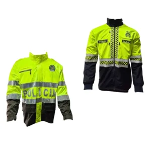 Chaqueta de servicio reflectiva Policía Nacional Colombia (PONAL) en amarillo fluorescente con cintas reflectivas de 500 candelas y escudo bordado. Confeccionada en tela Lafayette impermeable y térmica para control de tráfico y operaciones nocturnas. Cali, Medellin, Bogota, Palmira, Tulua, Cartago, Pereira. Army Store, tienda Tactica.