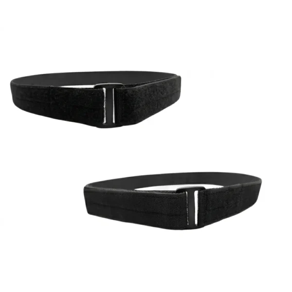 Cinturón interior táctico BlackHawk! serie Foundation en negro, diseñado para usar bajo la ropa y soportar el peso de fundas y equipo CCW. Correa fina, resistente y cómoda con hebilla de perfil bajo. Cali, Medellin, Bogota, Palmira, Tulua, Cartago, Pereira. Army Store, tienda Tactica.